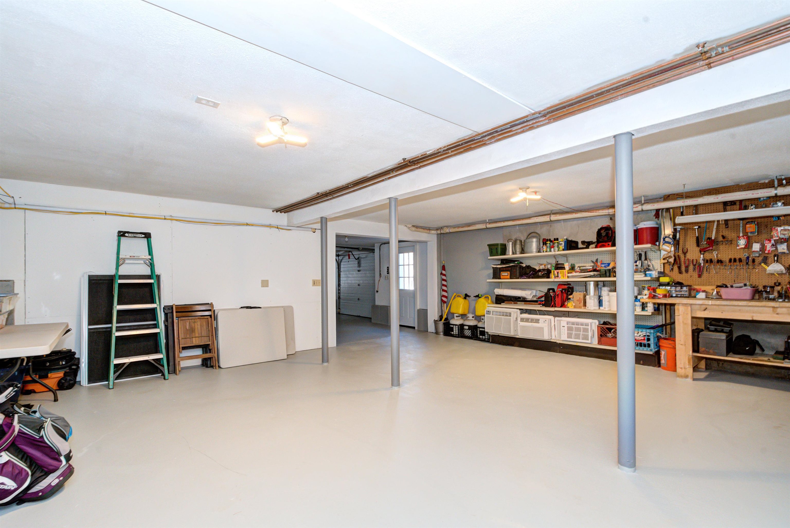 28 Blossom Road Windham, NH 03087 - Photo 56 of 60
