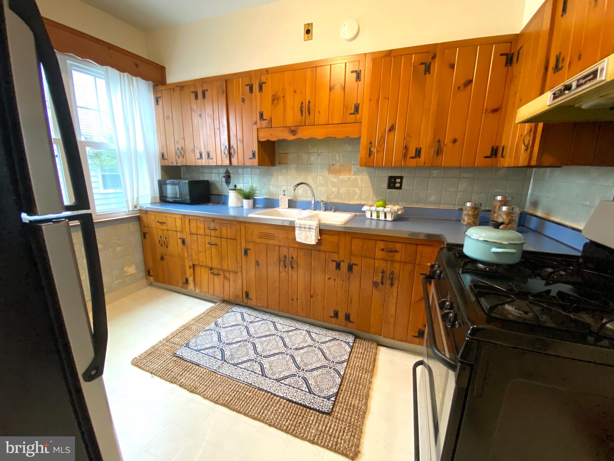 280 Rhoads Avenue Haddonfield, NJ 08033 - Photo 16 of 25 Kitchen