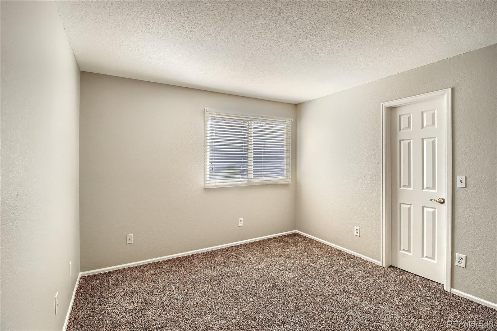9811 Venneford Ranch Road Highlands Ranch, CO 80126 - Photo 24 of 40 Gallery Image 24
