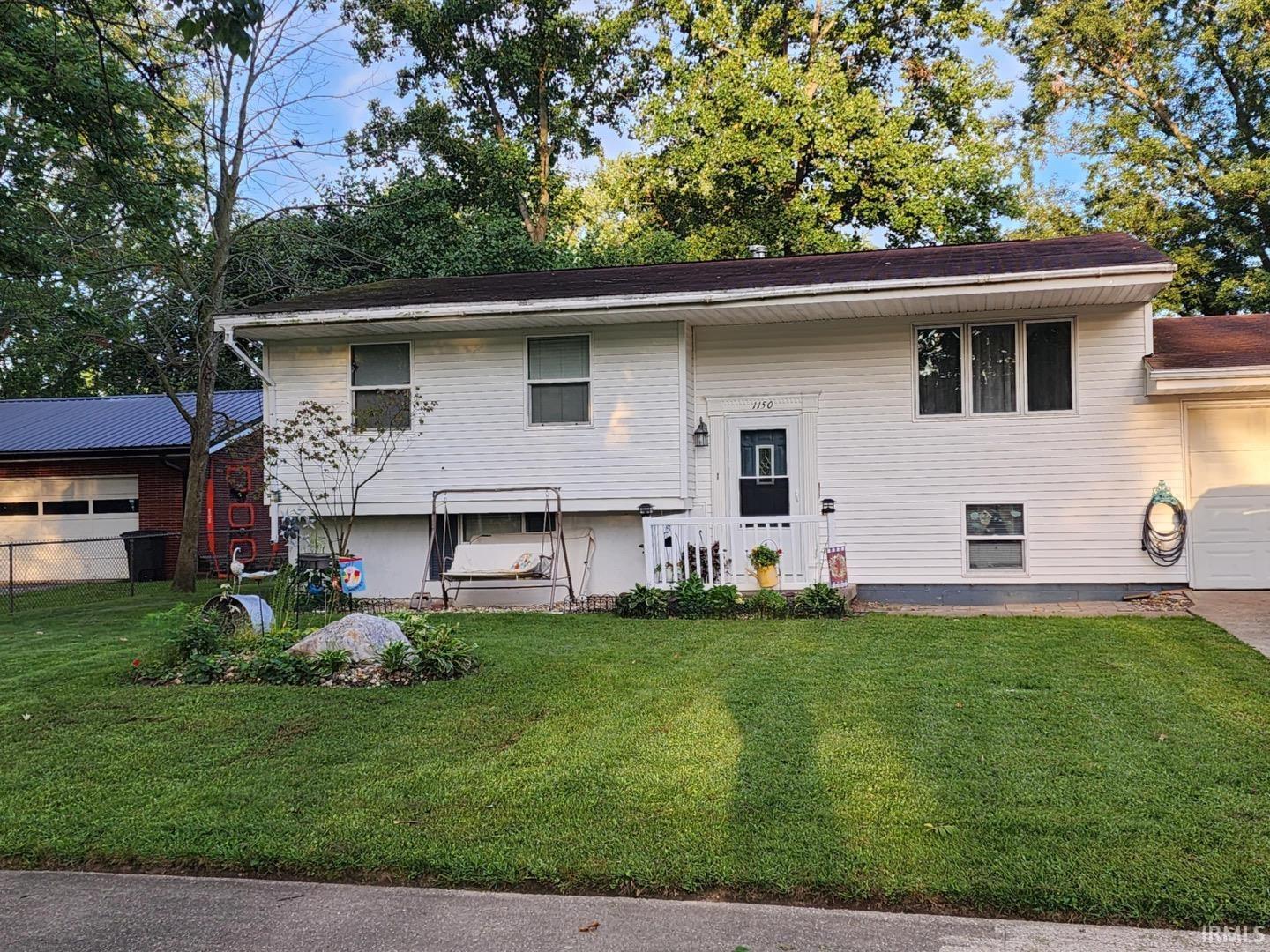 1150 Hill Street Rochester, IN 46975 - Photo 1 of 16
