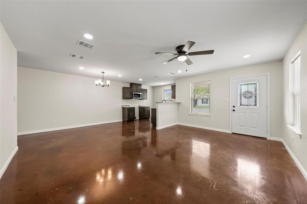 3407 Pewitt Drive Waco, TX 76706 - Photo 5 of 26