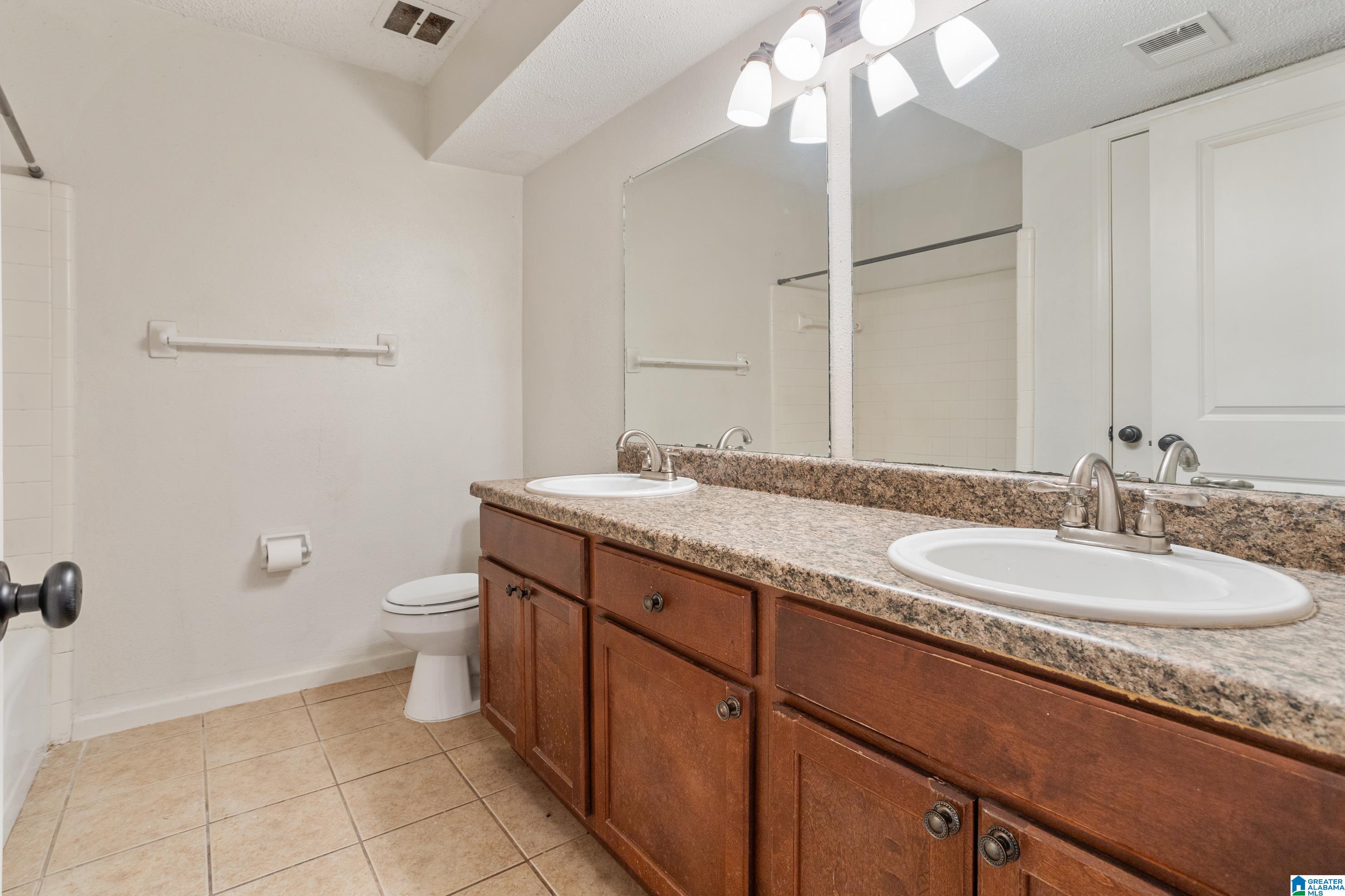 1665 Patton Chapel Road, Unit E Birmingham, AL 35226 - Photo 16 of 37