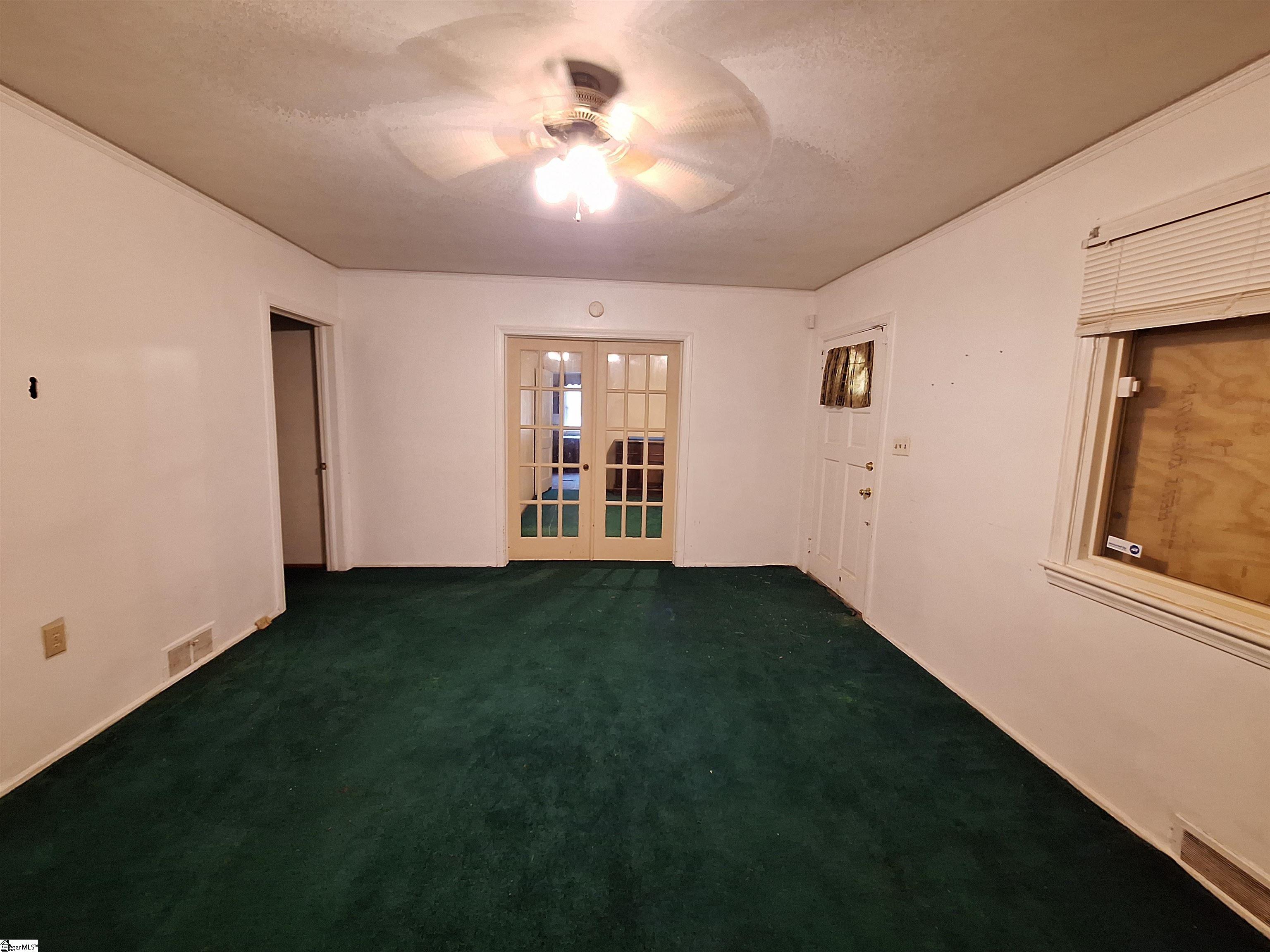 303 Flatrock Road Anderson, SC 29624 - Photo 7 of 36
