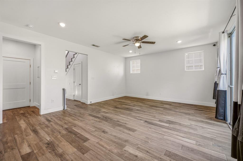 745 North Miller Avenue Stephenville, TX 76401 - Photo 7 of 31