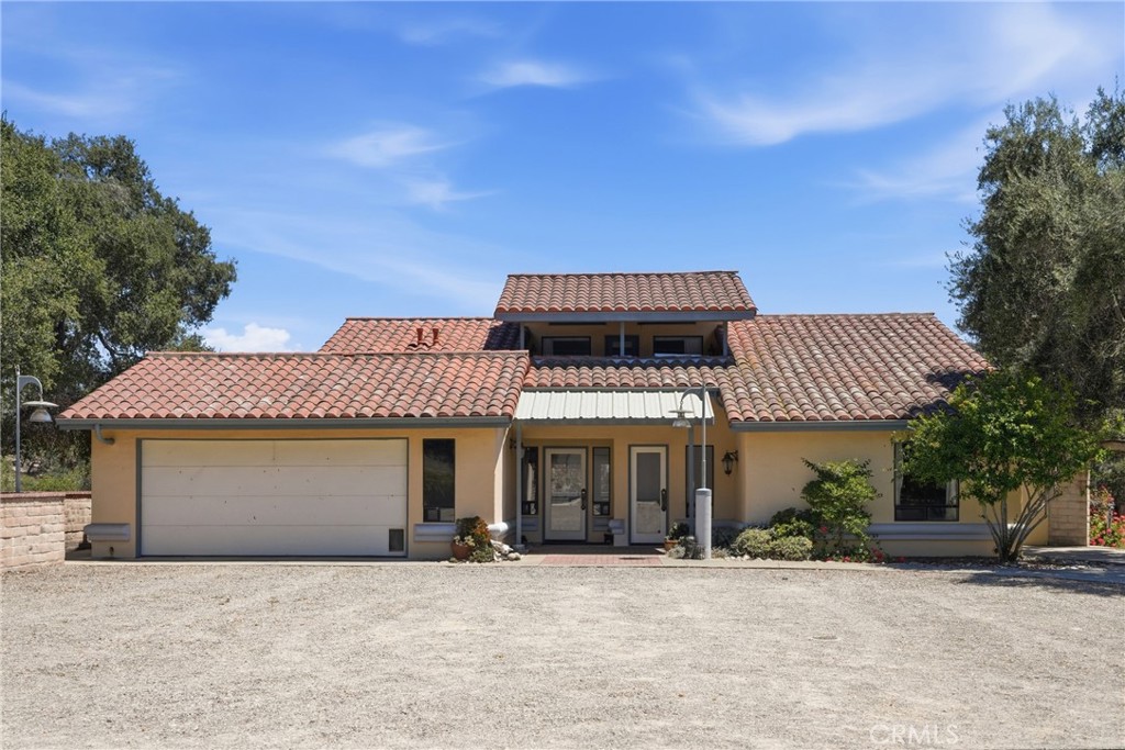 9875 Suey Creek Road Santa Maria, CA 93454 - Photo 1 of 72