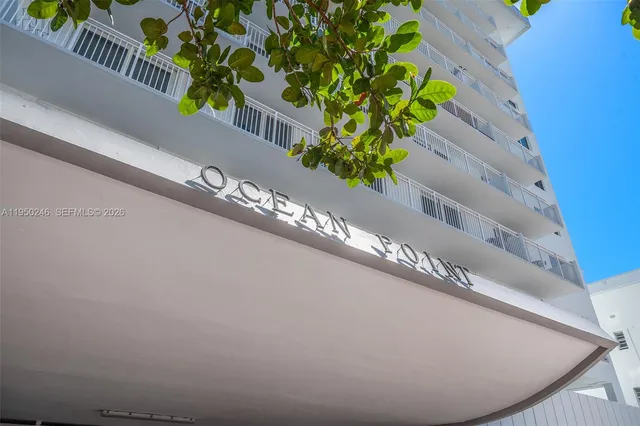 $595,000 | 345 Ocean Drive, Unit 610, Miami Beach, FL 33139