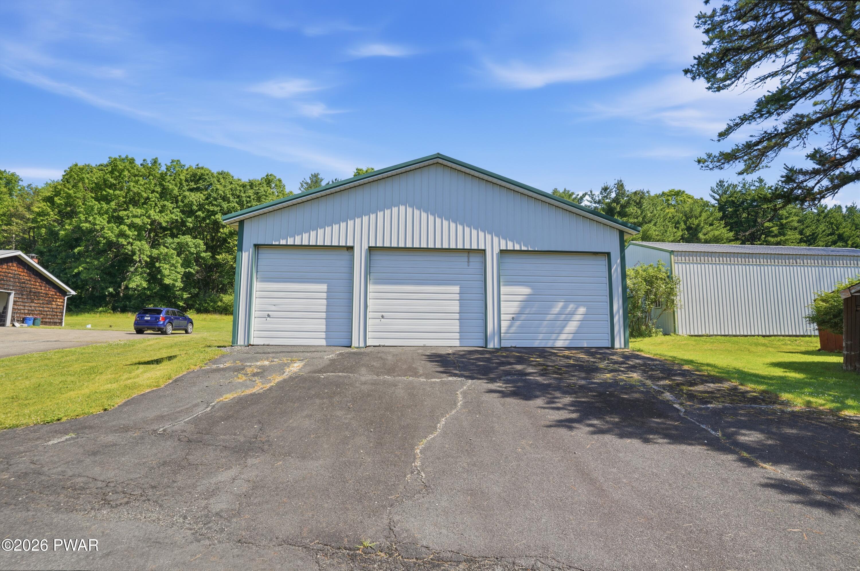 1163 Bush Road Cresco, PA 18326 - Photo 2 of 49