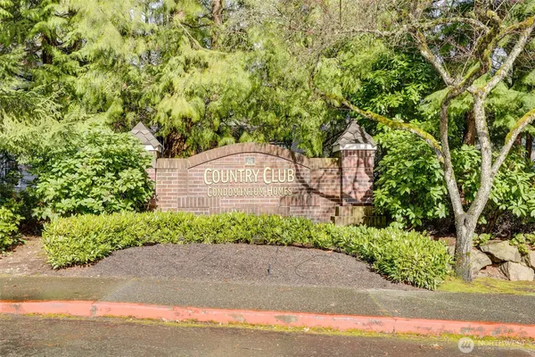 $339,998 | 15433 Country Club Drive, Unit E202, Mill Creek, WA 98012