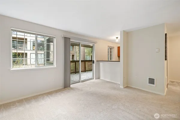 $339,998 | 15433 Country Club Drive, Unit E202, Mill Creek, WA 98012