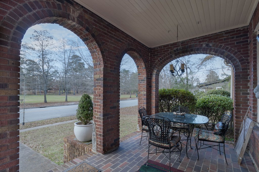 1422 Cherokee Avenue Columbus, GA 31906 - Photo 3 of 23