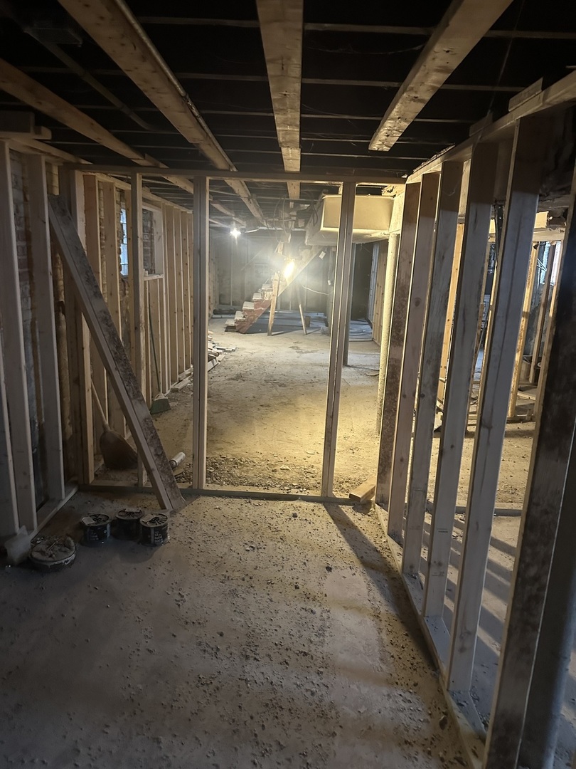 11809 South Indiana Avenue Chicago, IL 60628 - Photo 18 of 21 a view of an empty room