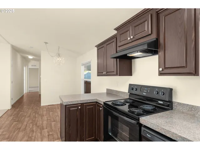 $69,900 | 21100 Northeast Sandy Boulevard, Unit 76, Fairview, OR 97024