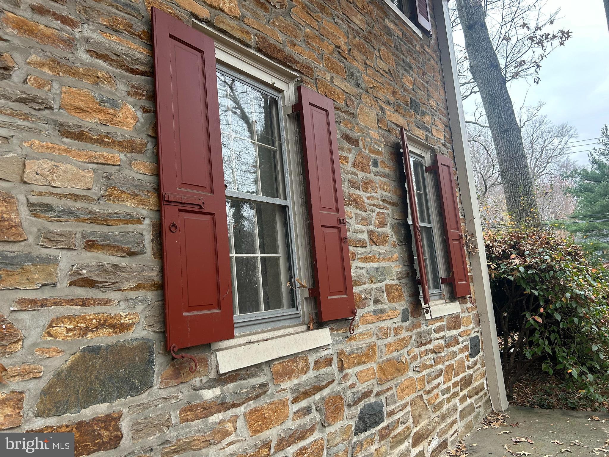602 Bellevue Road Wilmington, DE 19809 - Photo 11 of 56 This stone architecture is a work of art
