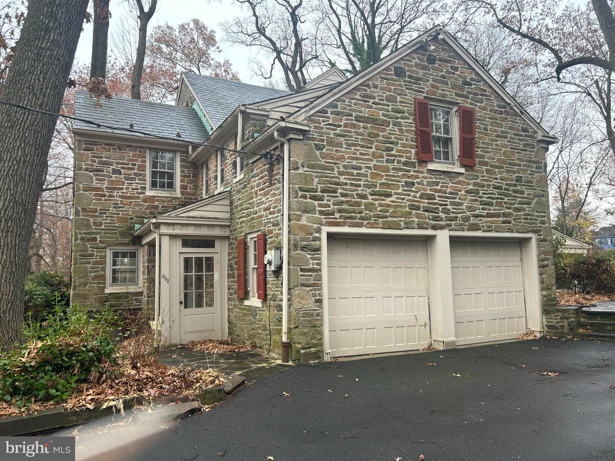 602 Bellevue Road Wilmington, DE 19809 - Photo 12 of 56 front view of a house
