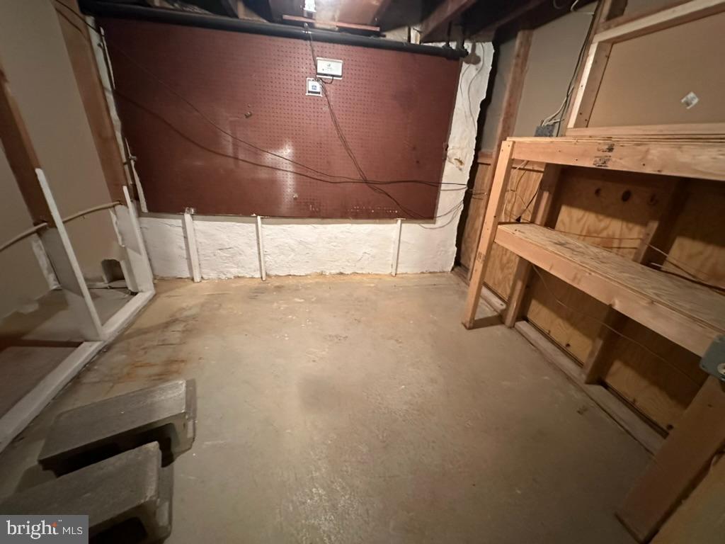 602 Bellevue Road Wilmington, DE 19809 - Photo 47 of 56 a view of under construction room and staircase