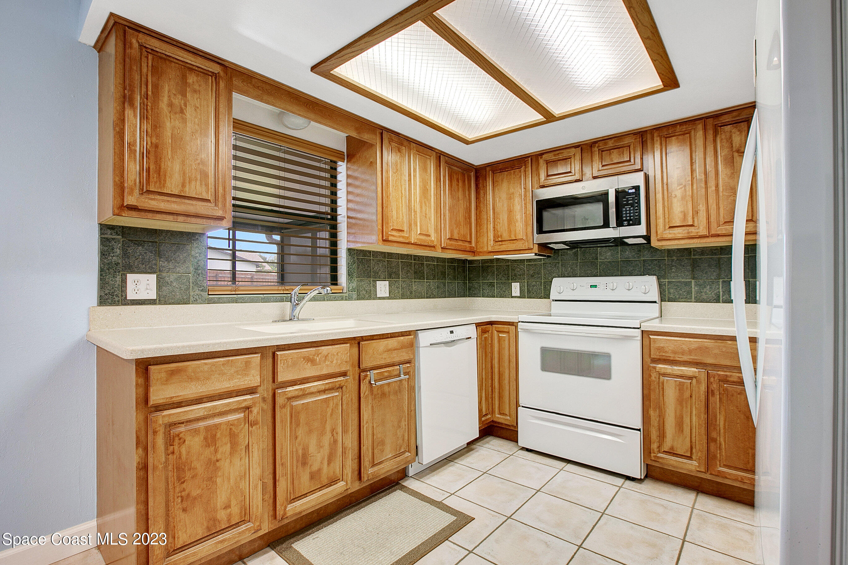 3640 Longbow Road Cocoa, FL 32926 - Photo 11 of 41 011_trevisuality-11