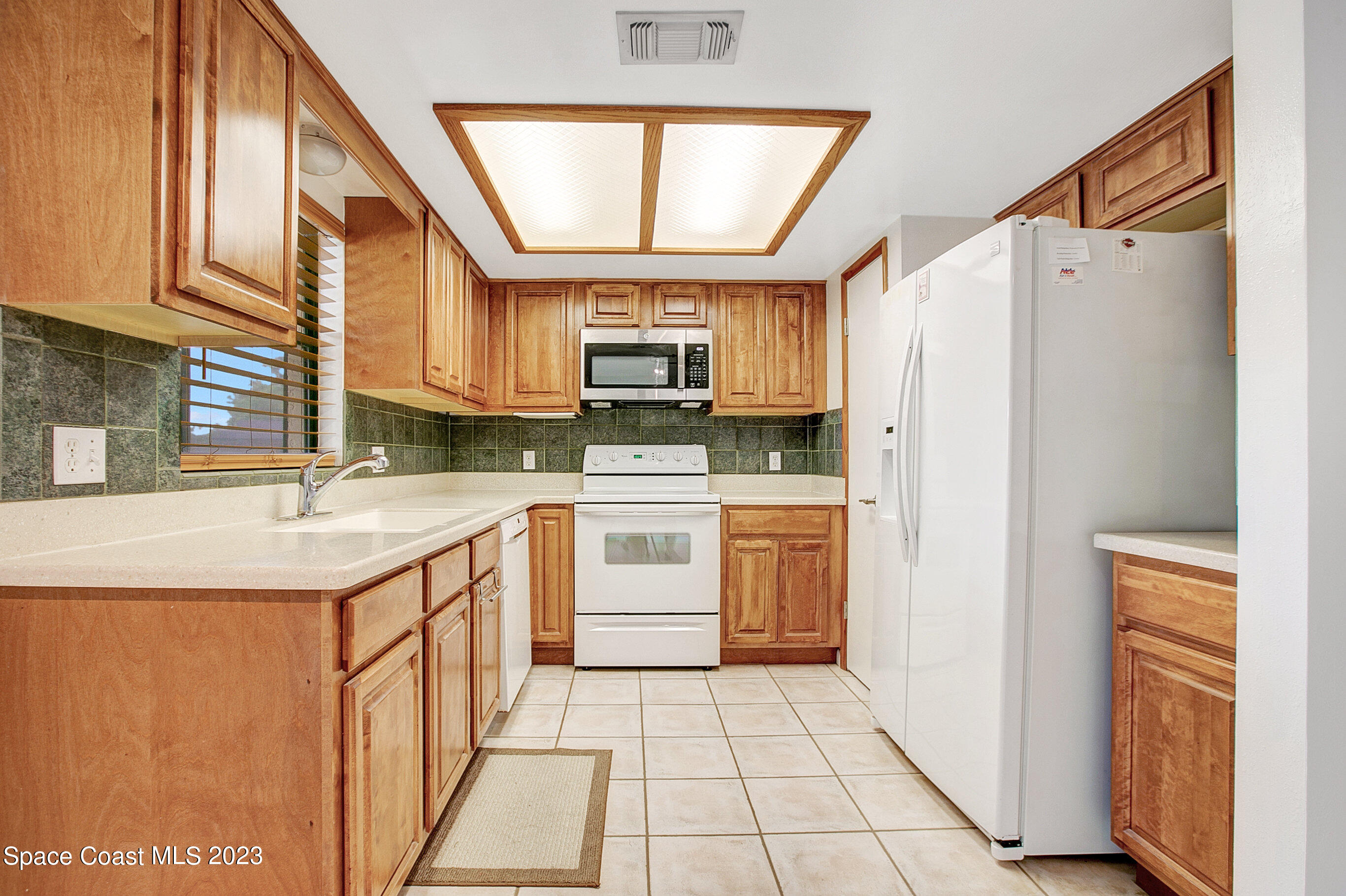 3640 Longbow Road Cocoa, FL 32926 - Photo 12 of 41 012_trevisuality-12