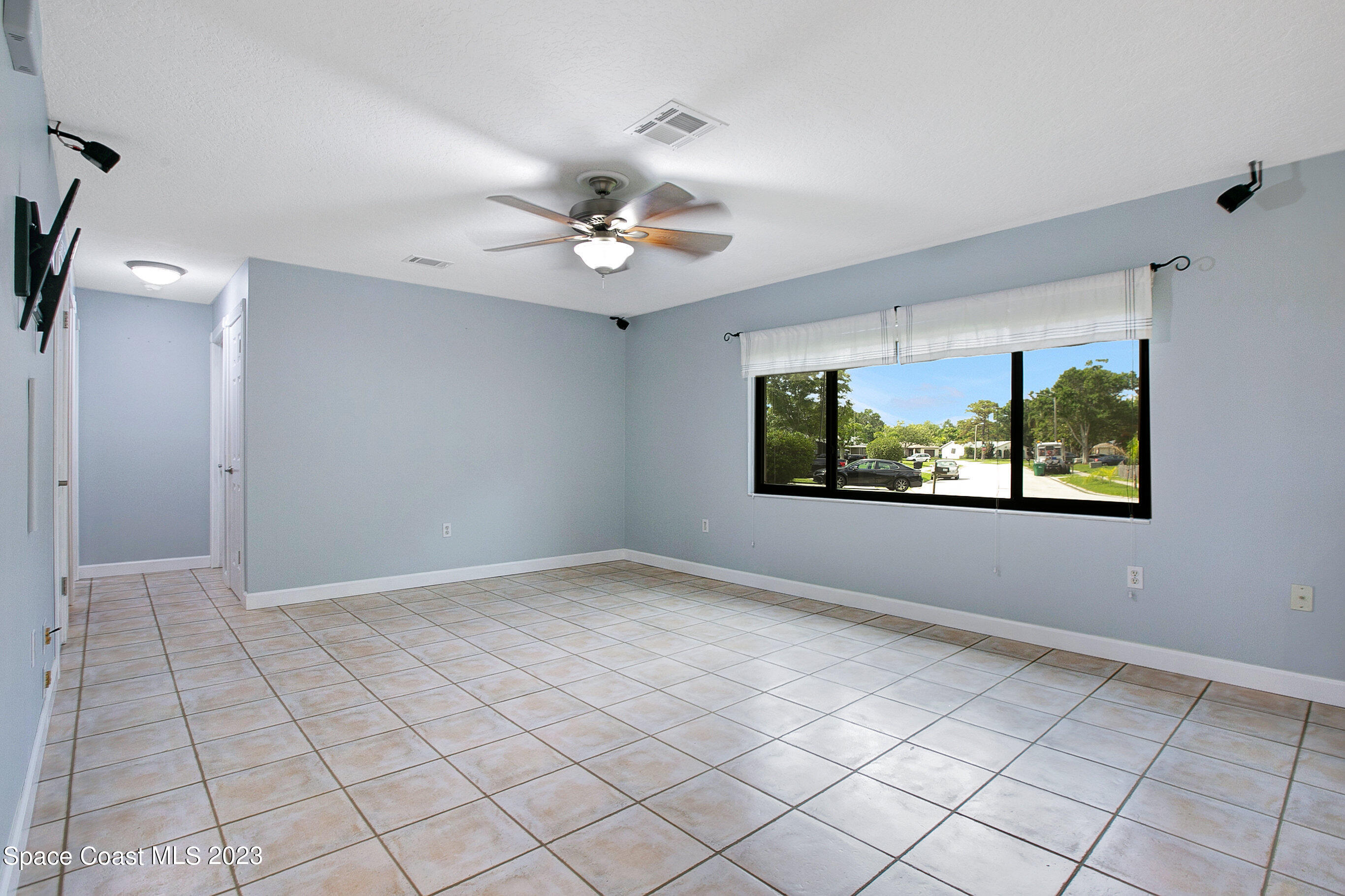 3640 Longbow Road Cocoa, FL 32926 - Photo 3 of 41 003_trevisuality-3
