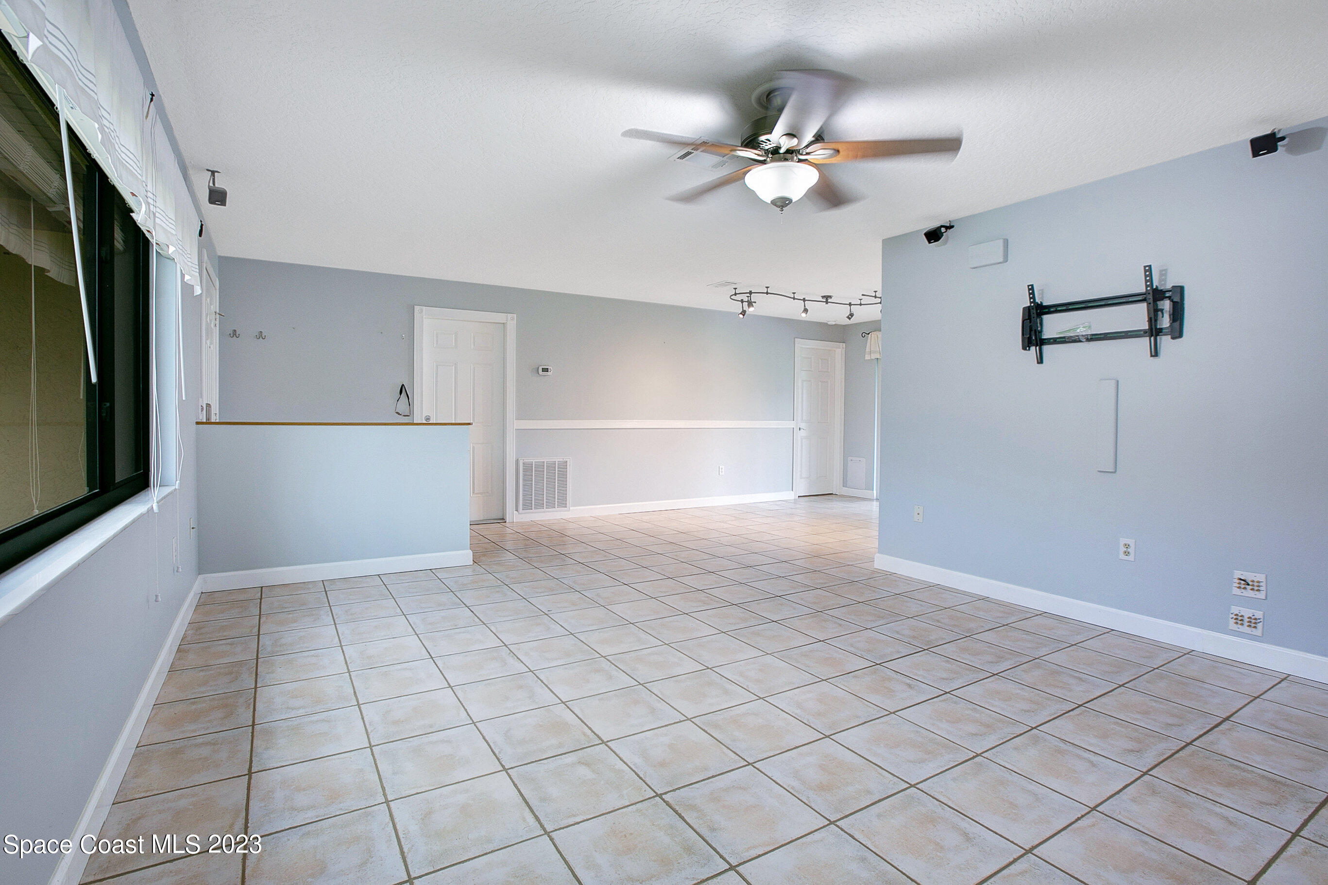 3640 Longbow Road Cocoa, FL 32926 - Photo 7 of 41 007_trevisuality-7