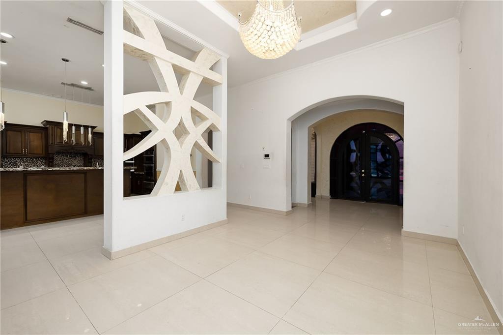 22111 Uresti Road Edinburg, TX 78542 - Photo 7 of 38 Gallery Image 7
