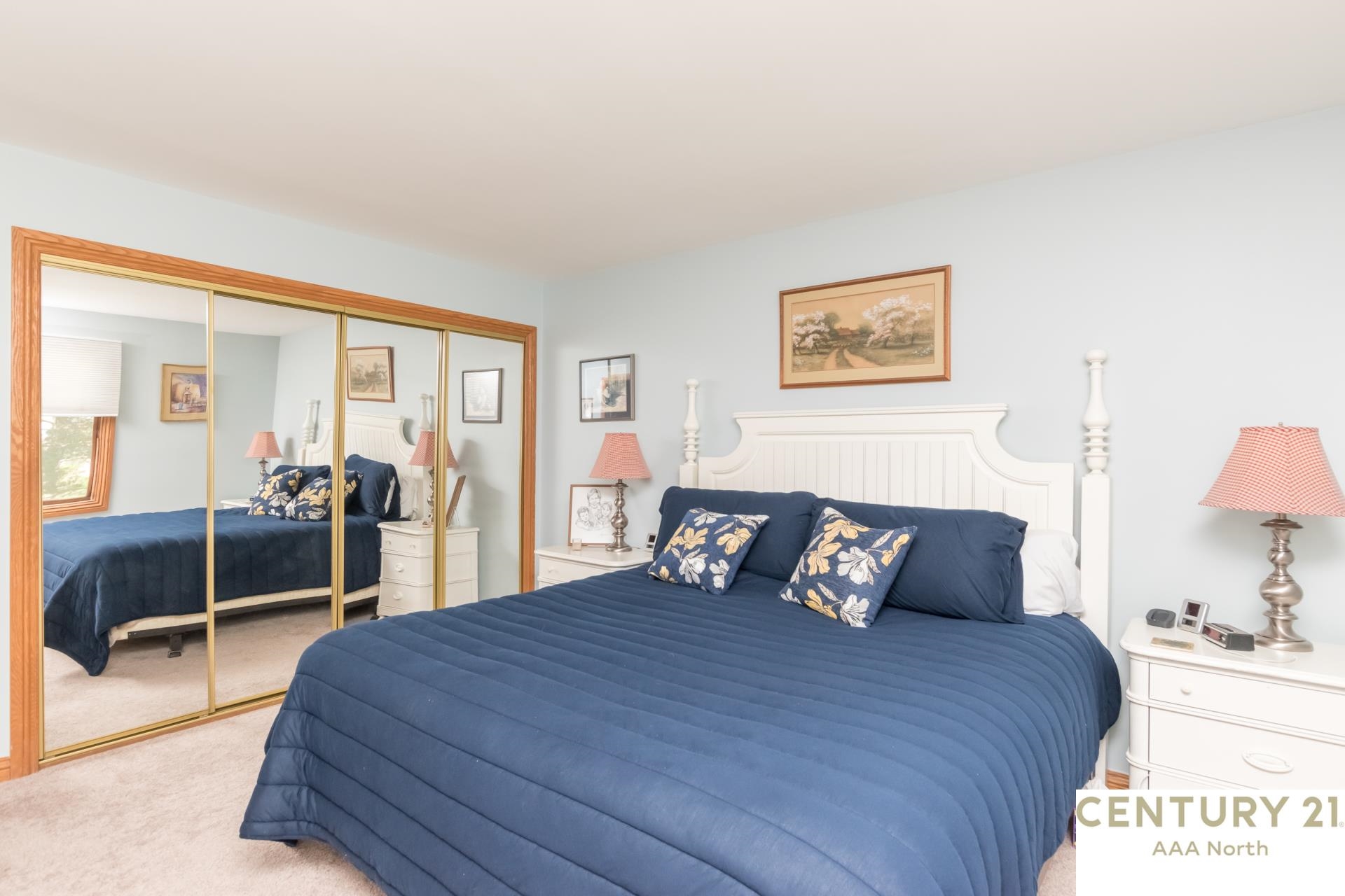 2327 Rochelle Park Drive Rochester, MI 48309 - Photo 34 of 58 50146531-8bf8310f-27b5-4954-bfdd-62d95b2eff31.JPG
