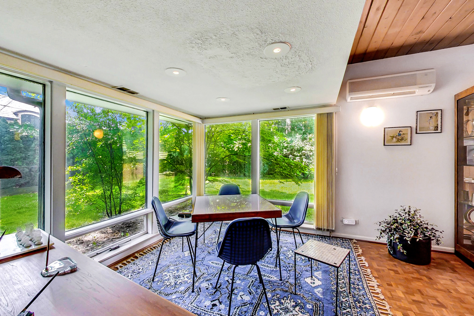 1930 Berkeley Road Highland Park, IL 60035 - Photo 19 of 43