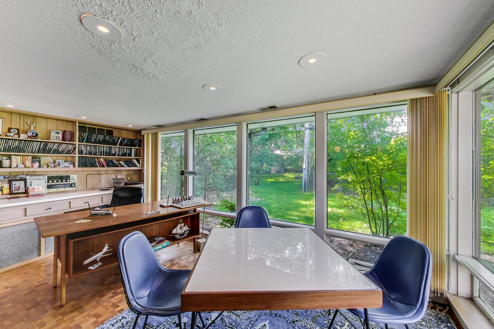 1930 Berkeley Road Highland Park, IL 60035 - Photo 22 of 43