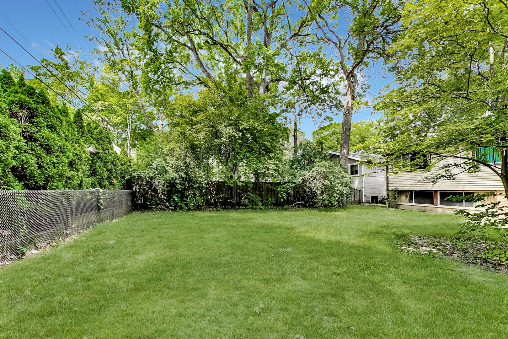 1930 Berkeley Road Highland Park, IL 60035 - Photo 41 of 43
