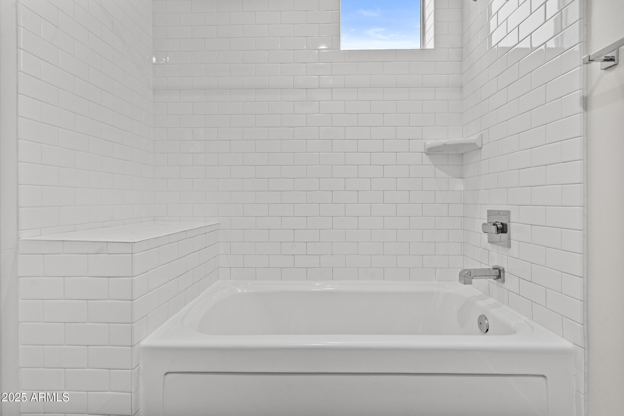 325 East Coronado Road, Unit 8 Phoenix, AZ 85004 - Photo 28 of 34 a close up of a bathtub