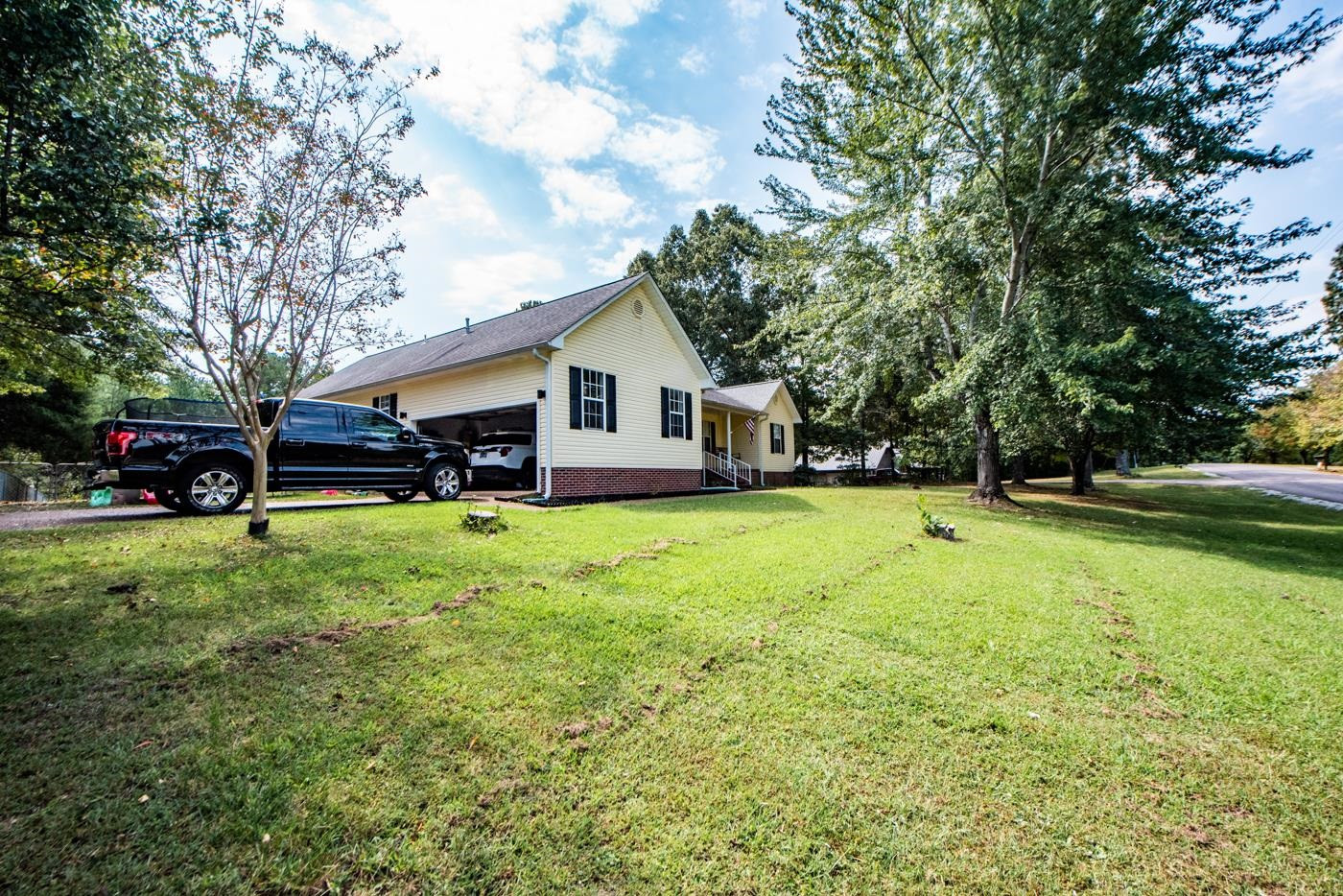 585 Pine Ridge Road Lexington, TN 38351 - Photo 4 of 27 Photo 4