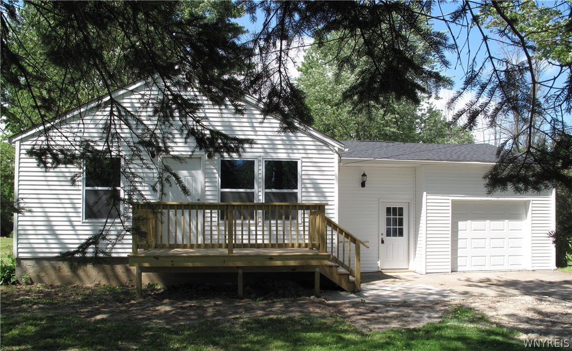 6223 Bartz Road Lockport Town, NY 14094 - Photo 1 of 1 Gallery Image 1