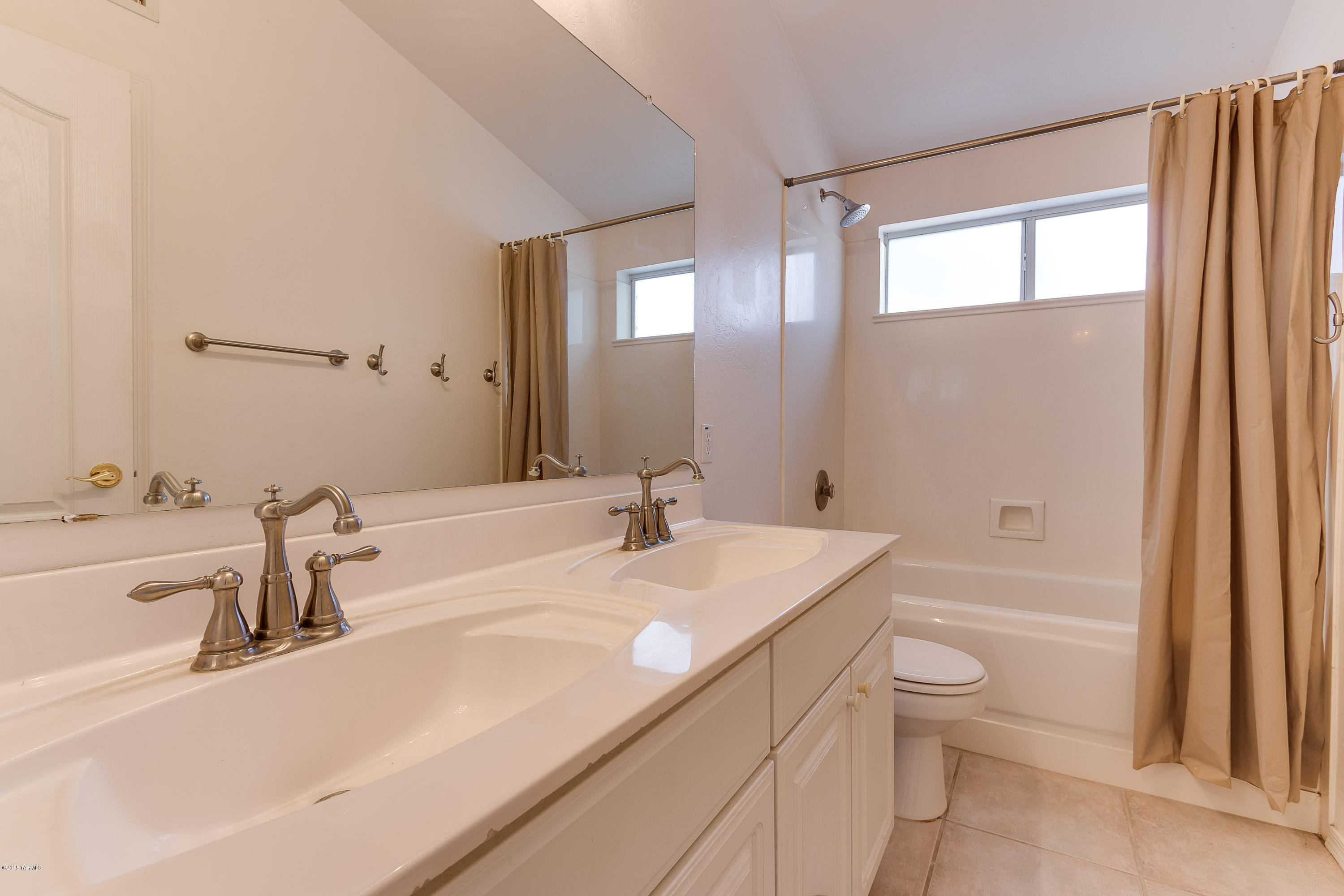 11264 North Copper Spring Trail Oro Valley, AZ 85737 - Photo 12 of 16