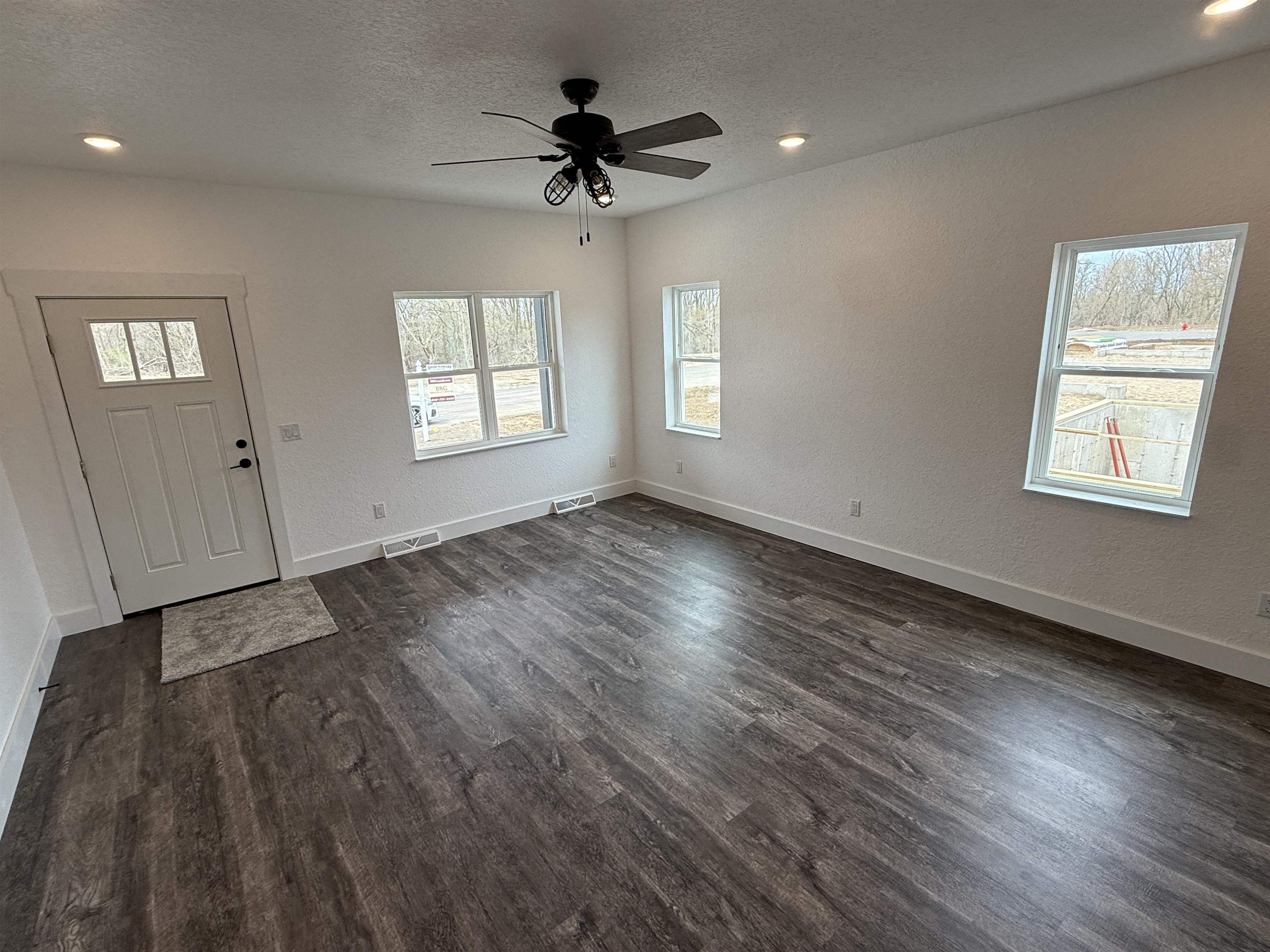 1222 Prairie Janesville, WI 53545 - Photo 13 of 28