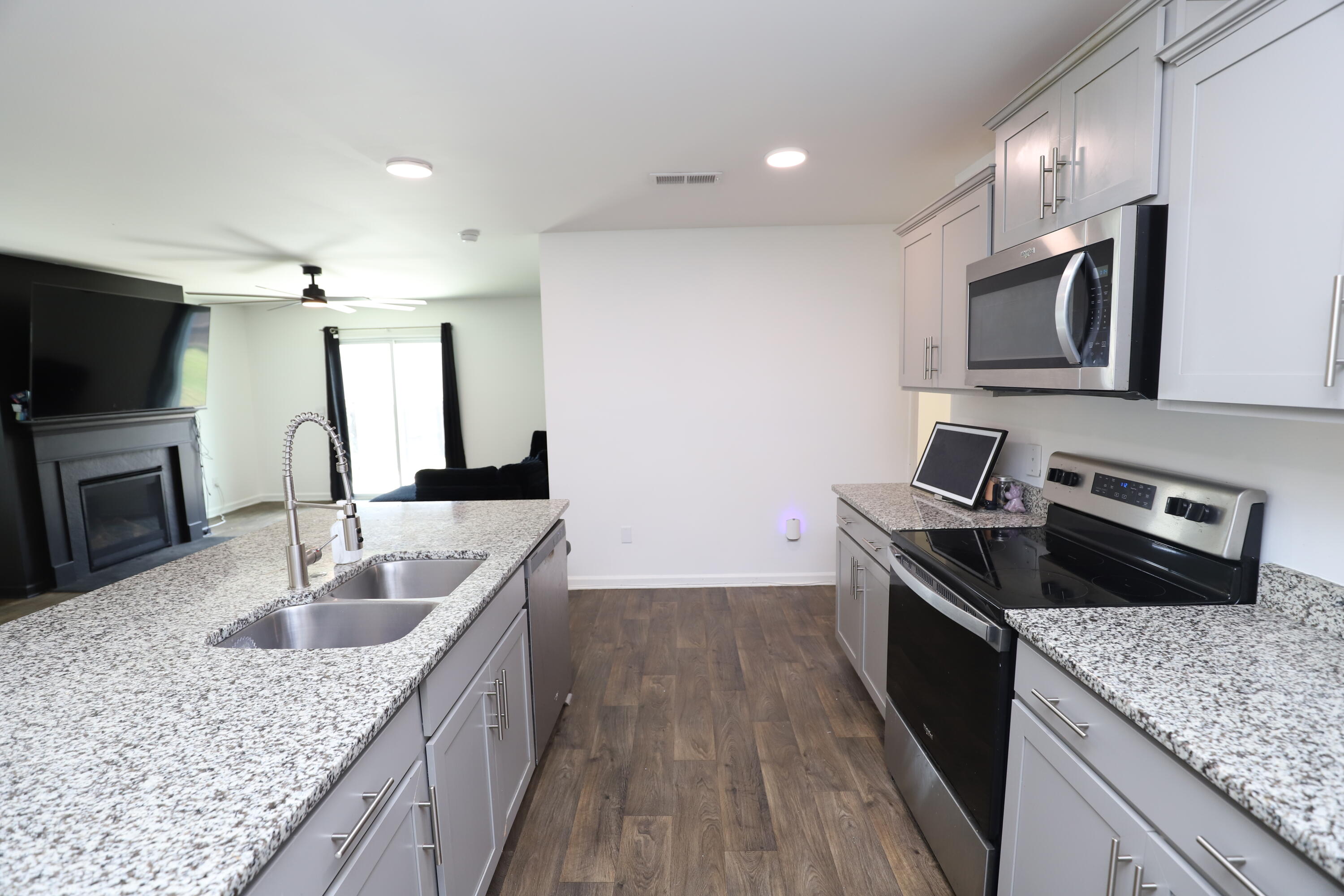 2037 Elmridge Road Columbia, SC 29209 - Photo 16 of 88 32E7F195-0630-4B76-9709-9A6185F9C730