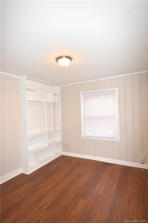 661 Reeves Court Charlotte, NC 28208 - Photo 17 of 30 Gallery Image 17