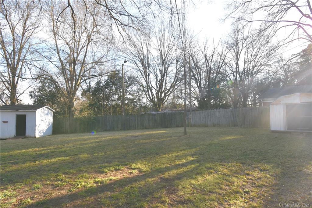 661 Reeves Court Charlotte, NC 28208 - Photo 29 of 30 Gallery Image 29