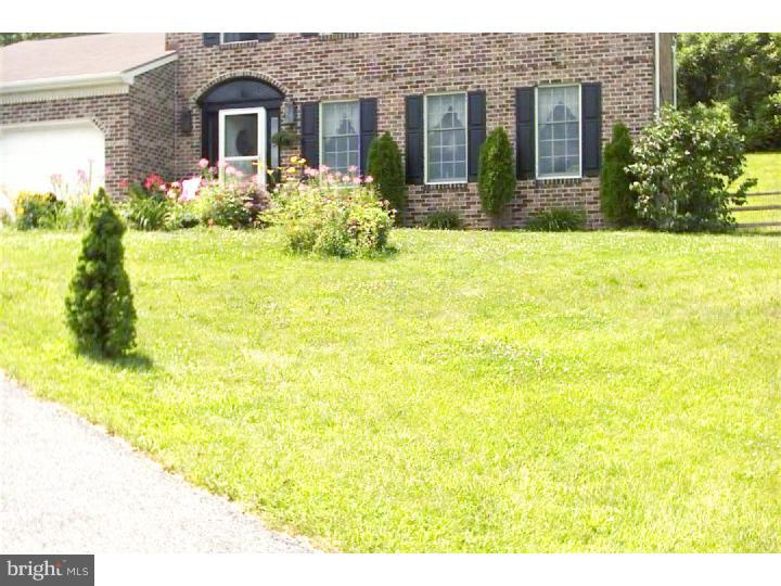 1203 Fritztown Road Reinholds, PA 17569 - Photo 6 of 25 Gallery Image 6