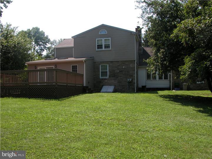 1547 Heather Road Huntingdon Valley, PA 19006 - Photo 3 of 11 Exterior Back