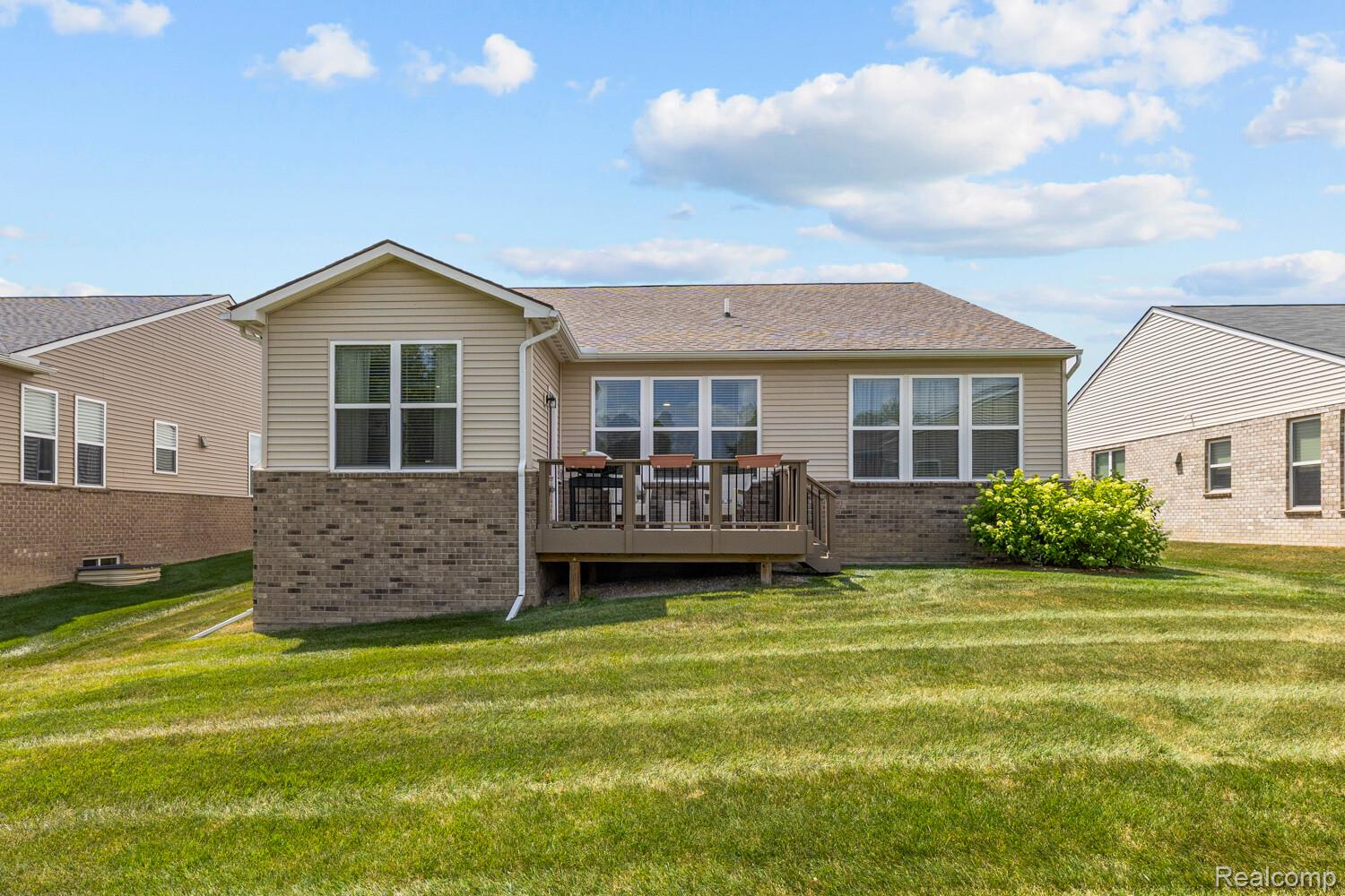 4047 Brookside Canton, MI 48188 - Photo 25 of 32 31_4047_Brookside31_mls.jpg