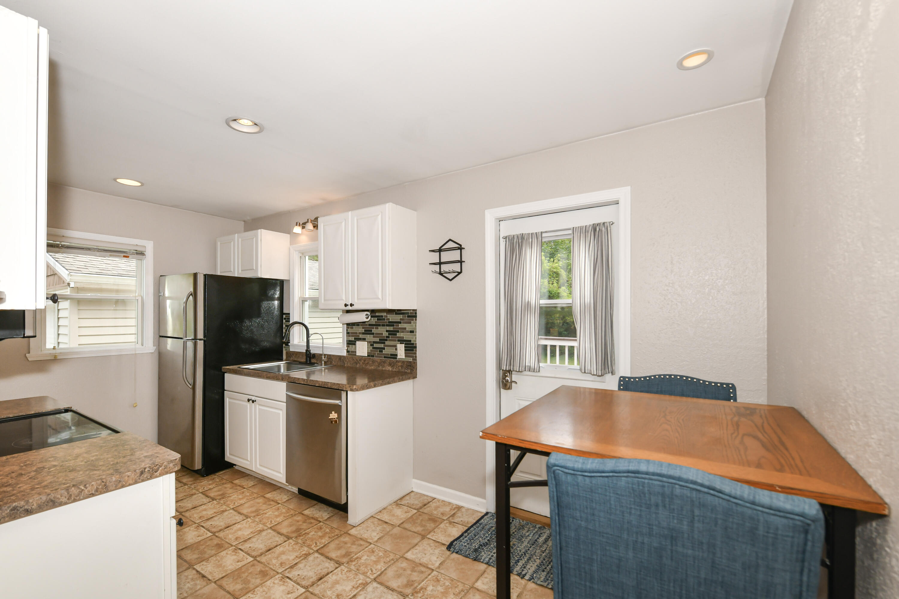 8725 Racine Avenue Norway, WI 53185 - Photo 18 of 36 HEN_8633