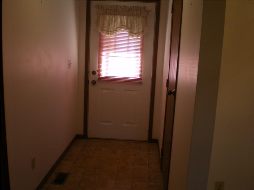 802 Spring Lake Circle, Unit 2 Enon, OH 45323 - Photo 2 of 27