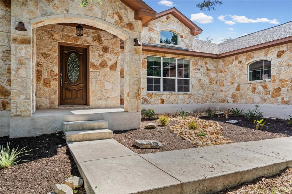 241 Pleasant Valley Road Wimberley, TX 78676 - Photo 2 of 38
