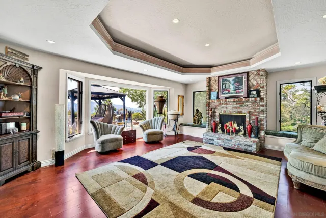 $2,500,000 | 17505 Corte Lomas Verdes, Poway, CA 92064