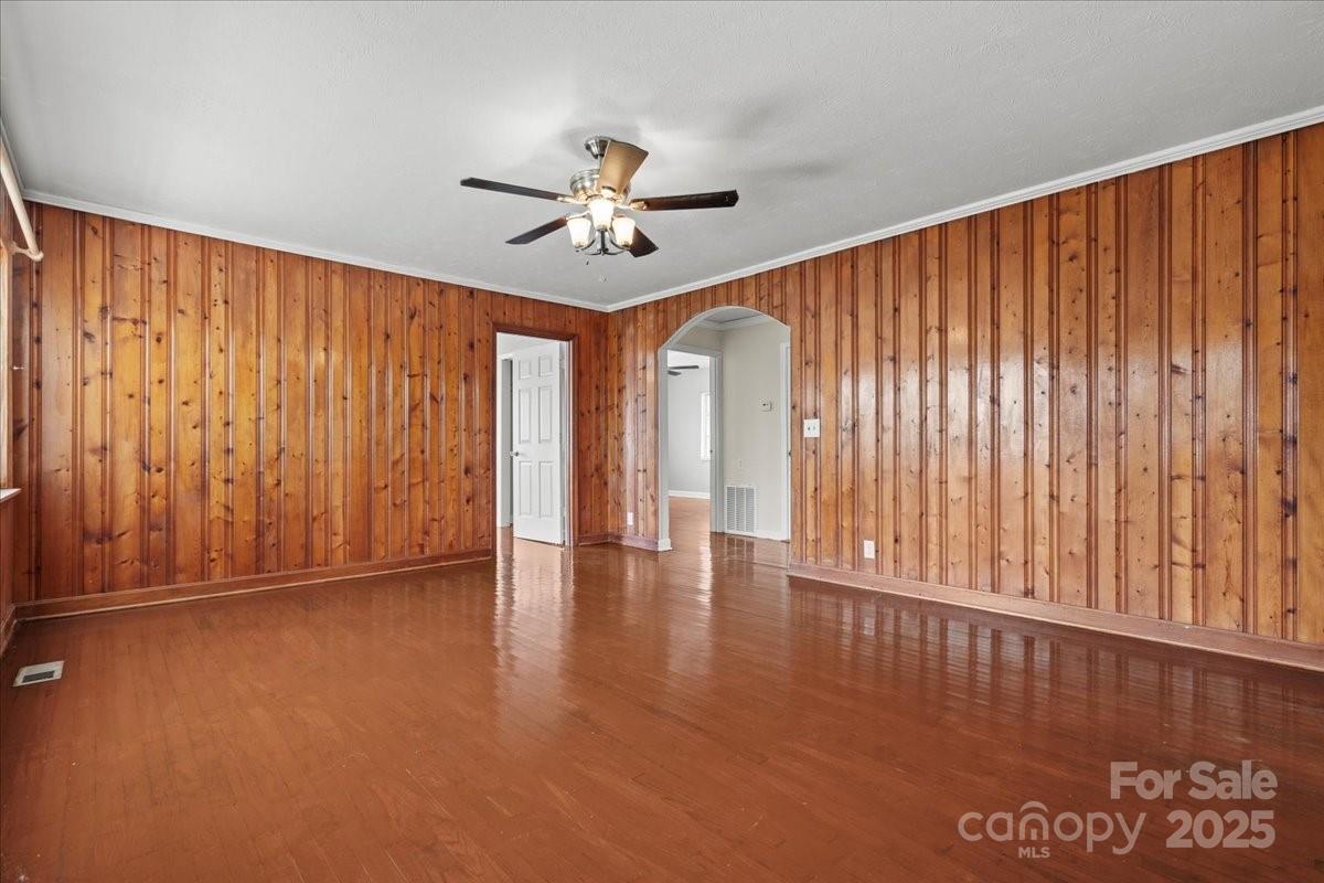 5155 Percy Lane Wallace, SC 29596 - Photo 10 of 33 a view of an empty room with a window