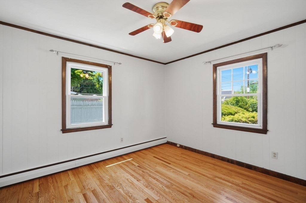 185 Marmon Street Springfield, MA 01129 - Photo 22 of 41