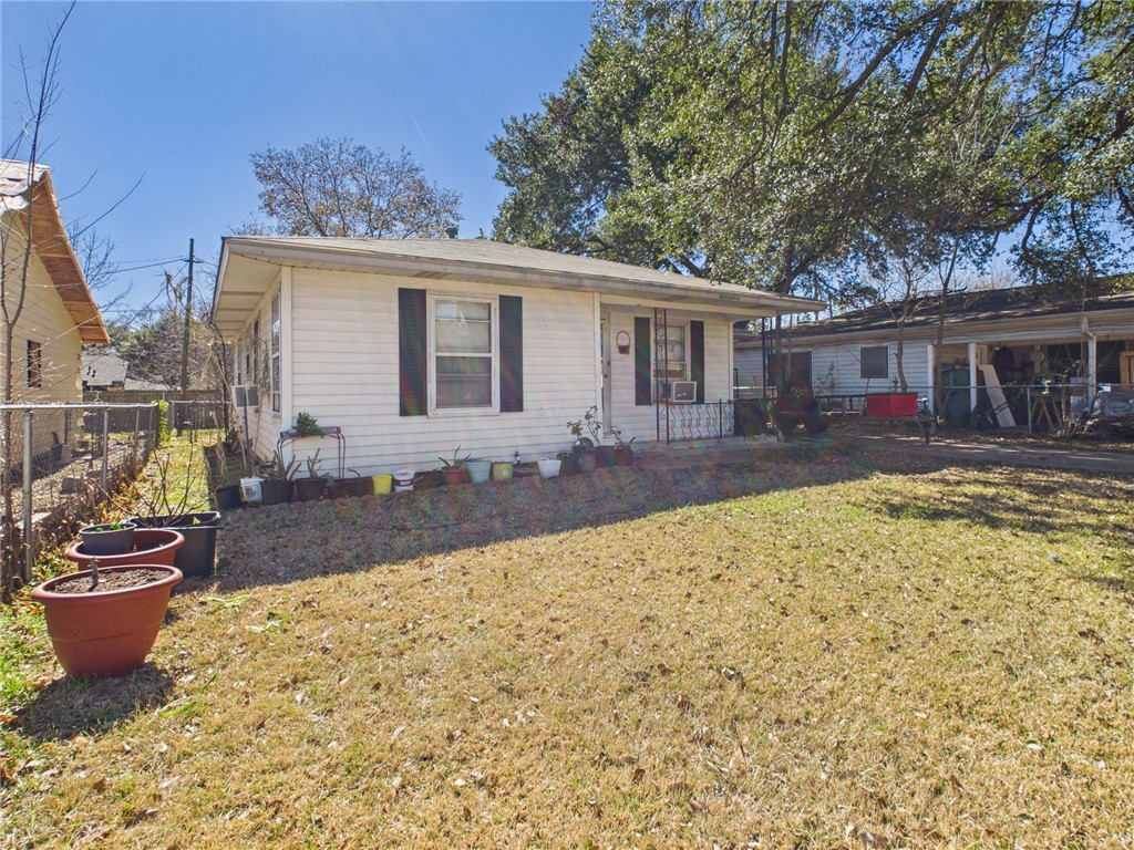 1203 Batts Street Bryan, TX 77803 - Photo 2 of 5