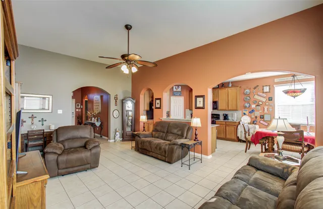 $299,900 | 1706 Zeppelin Circle, Deer Park, TX 77536