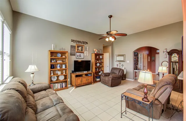 $299,900 | 1706 Zeppelin Circle, Deer Park, TX 77536