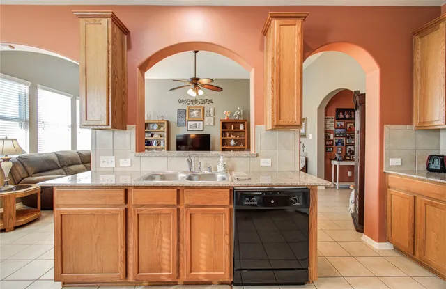 $299,900 | 1706 Zeppelin Circle, Deer Park, TX 77536