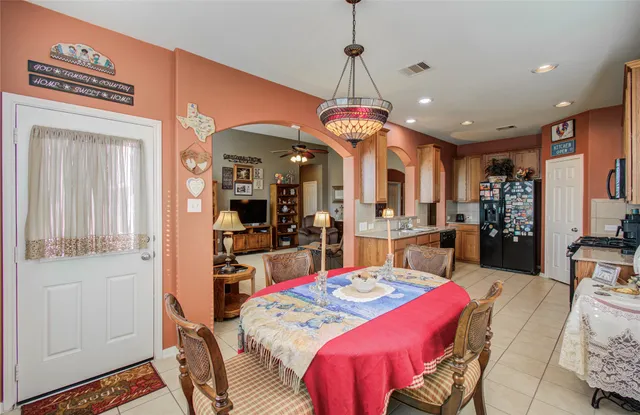 $299,900 | 1706 Zeppelin Circle, Deer Park, TX 77536